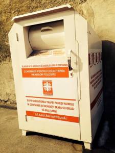 Container colectare haine folosite