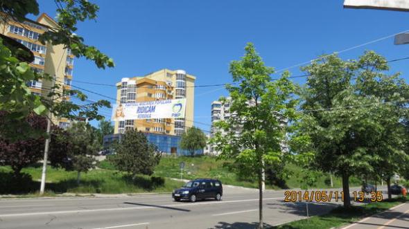 image-2014-05-13-17243842-56-cum-leaga-banner-franghii-monument