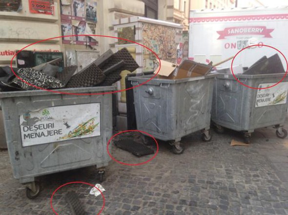 Burete-fonoabsorbant-aruncat-gunoi