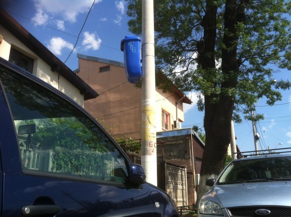 Cos gunoi suspensat Sector 2 Andronache